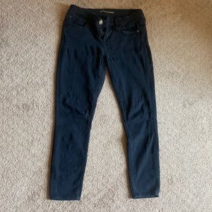 Express Legging - Mid Rise. Size 8 - Short. Black.